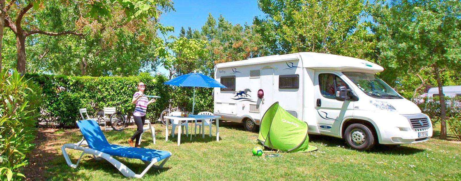 Votre emplacement de camping-car à petit prix au camping le Florida…